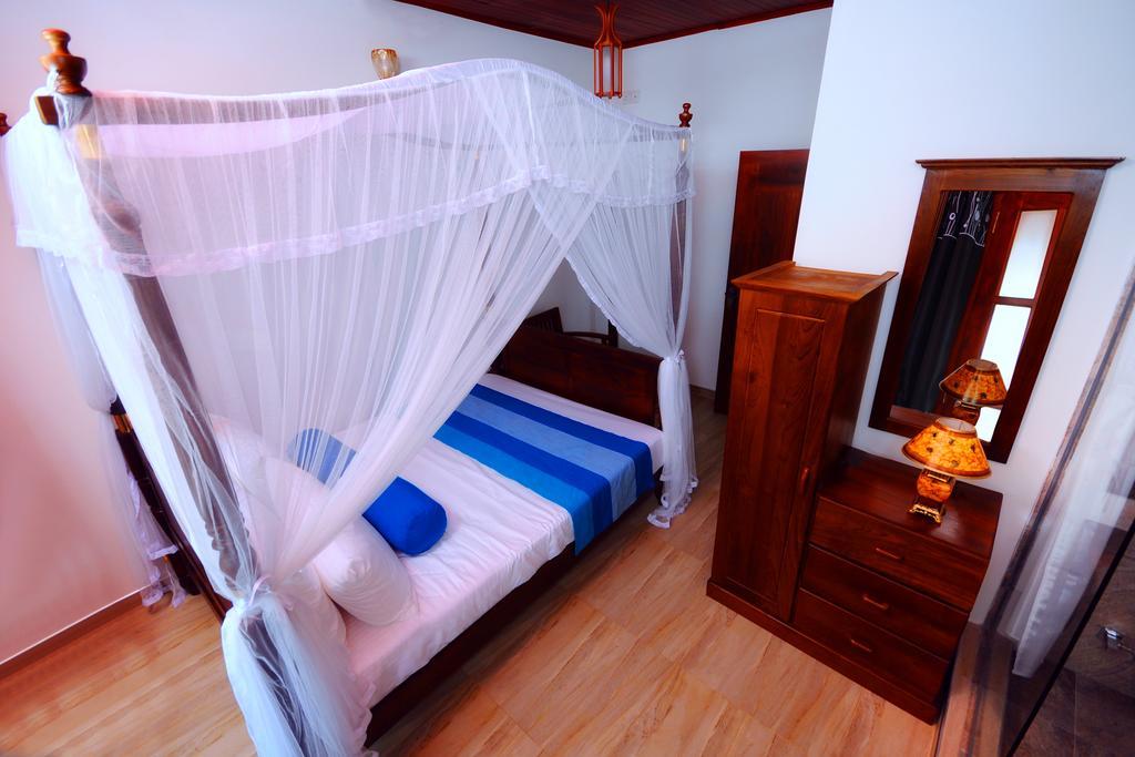 The Bend Hotel Гале Екстериор снимка